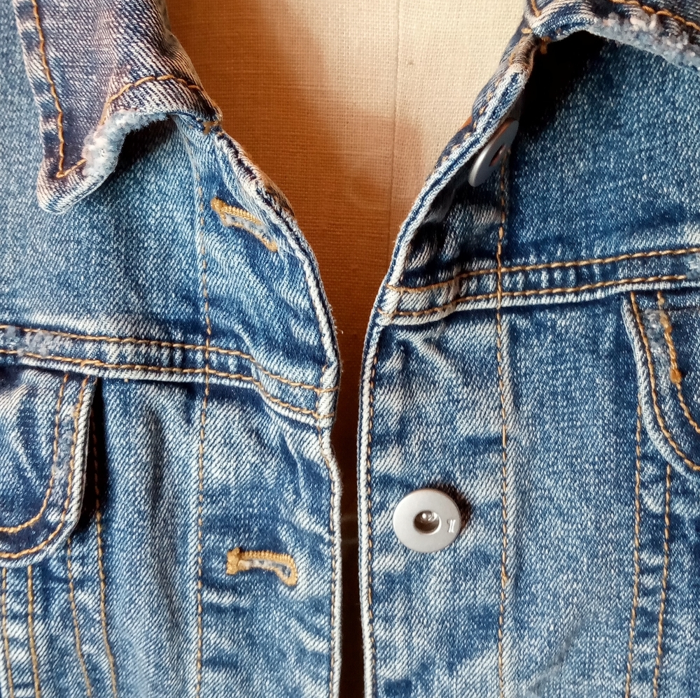 Anthropologie Blue Denim Jacket with White Crochet Hem - Picture 5 of 12